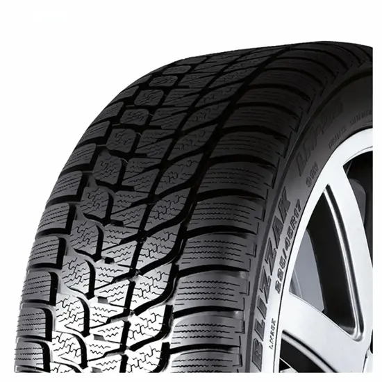 Bridgestone 245 45 R18 96V Blizzak LM 25 RFT 15009307