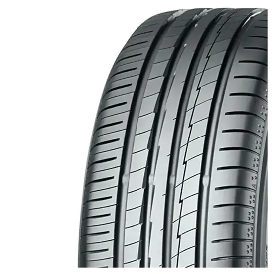 アクオ 235/50R18 ① Yokohama BluEarth-A AE-50 235/50 R17 96W (Belgium)